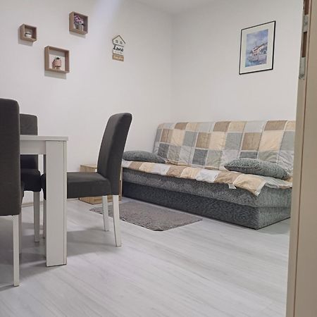 Apartman “Sanja” Pirot Exterior foto